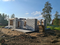 СТРОИТЕЛЬСТВО ДОМА ИЗ ГАЗОБЕТОНА . Декоративная штукатурка фасада. - СтройЛюкс