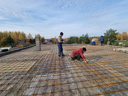 Дом из керамзитобетонных блоков 450 м² с облицовкой - детальное фото