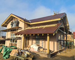 СТРОИТЕЛЬСТВО ДОМА ИЗ ГАЗОБЕТОНА . Декоративная штукатурка фасада. - СтройЛюкс