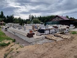 Дом из керамзитобетонных блоков 450 м² с облицовкой - детальное фото