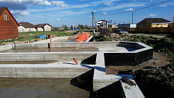 ФУНДАМЕНТНАЯ ПЛИТА С РОСТВЕРКОМ - СтройЛюкс