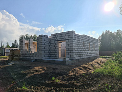 СТРОИТЕЛЬСТВО ДОМА ИЗ ГАЗОБЕТОНА . Декоративная штукатурка фасада. - СтройЛюкс