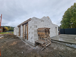 Строительство гаража из газобетона в скандинавском стиле - СтройЛюкс