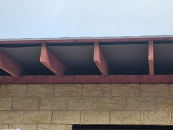 Дом из керамзитобетонных блоков 450 м² с облицовкой - детальное фото