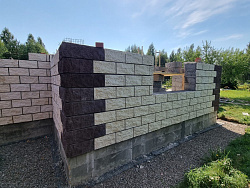 Дом из керамзитобетонных блоков 450 м² с облицовкой - детальное фото