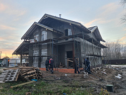 СТРОИТЕЛЬСТВО ДОМА ИЗ ГАЗОБЕТОНА . Декоративная штукатурка фасада. - СтройЛюкс