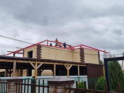 Дом из керамзитобетонных блоков 450 м² с облицовкой - детальное фото