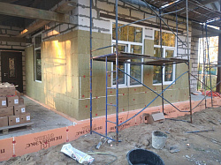 СТРОИТЕЛЬСТВО ДОМА ИЗ ГАЗОБЕТОНА . Декоративная штукатурка фасада. - СтройЛюкс