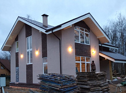 СТРОИТЕЛЬСТВО ДОМА ИЗ ГАЗОБЕТОНА . Декоративная штукатурка фасада. - СтройЛюкс