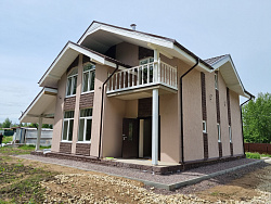 СТРОИТЕЛЬСТВО ДОМА ИЗ ГАЗОБЕТОНА . Декоративная штукатурка фасада. - СтройЛюкс