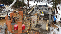 ДОМ ИЗ КЕРАМЗИТОБЕТОННЫХ БЛОКОВ. Цокольный этаж. - СтройЛюкс