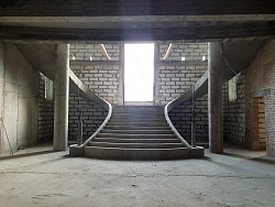 Монолитные лестницы - СтройЛюкс