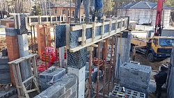 ДОМ ИЗ КЕРАМЗИТОБЕТОННЫХ БЛОКОВ. Цокольный этаж. - СтройЛюкс