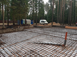 СТРОИТЕЛЬСТВО ФУНДАМЕНТНОЙ ПЛИТЫ С РОСТВЕРКОМ - СтройЛюкс