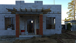 ДОМ ИЗ ГАЗОБЕТОНА И БЛАГОУСТРОЙСТВО УЧАСТКА - СтройЛюкс