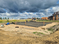 СТРОИТЕЛЬСТВО ФУНДАМЕНТНОЙ ПЛИТЫ ПОД ДОМ И ПОД БЕСЕДКУ - СтройЛюкс