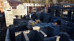 ДОМ ИЗ КЕРАМЗИТОБЕТОННЫХ БЛОКОВ. Цокольный этаж. - СтройЛюкс