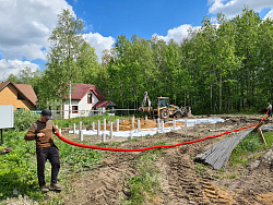 Монолитная плита на забивных сваях - СтройЛюкс