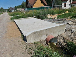 ОБУСТРОЙСТВО ВЪЕЗДА НА УЧАСТОК ЧЕРЕЗ КАНАВУ - СтройЛюкс