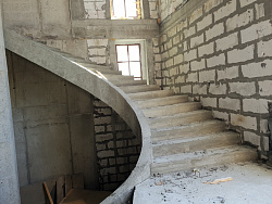 Монолитные лестницы - СтройЛюкс