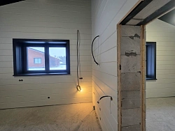 Отделка дома с гаражом имитацией бруса под ключ - СтройЛюкс