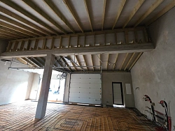 Отделка дома с гаражом имитацией бруса под ключ - СтройЛюкс