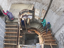 Монолитные лестницы - СтройЛюкс