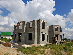 СТРОИТЕЛЬСТВО КОТТЕДЖА ИЗ КЕРАМЗИТОБЕТОННЫХ БЛОКОВ - СтройЛюкс