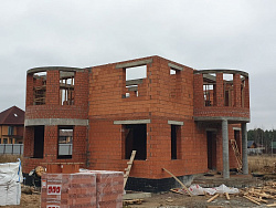 ДОМ ИЗ ПОРИЗОВАННОГО КИРПИЧА - СтройЛюкс