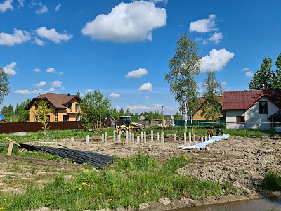 Монолитная плита на забивных сваях