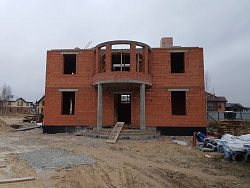 ДОМ ИЗ ПОРИЗОВАННОГО КИРПИЧА - СтройЛюкс