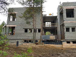 ДОМ ИЗ КЕРАМЗИТОБЕТОННЫХ БЛОКОВ. Цокольный этаж. - СтройЛюкс